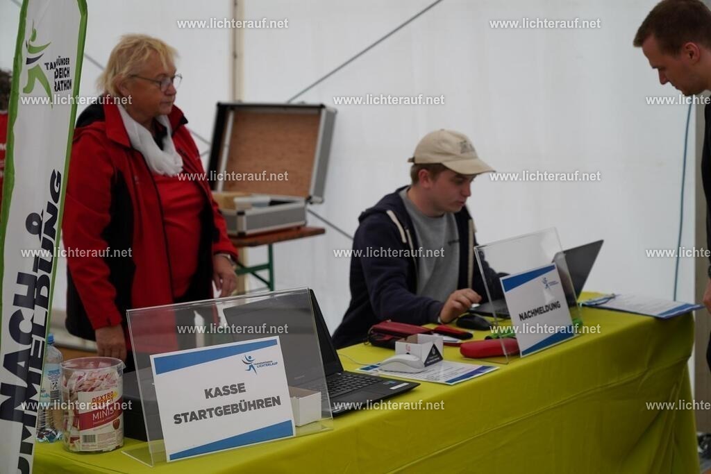 DSC05014 | Lichterlauf  - Realisiert mit Pictrs.com