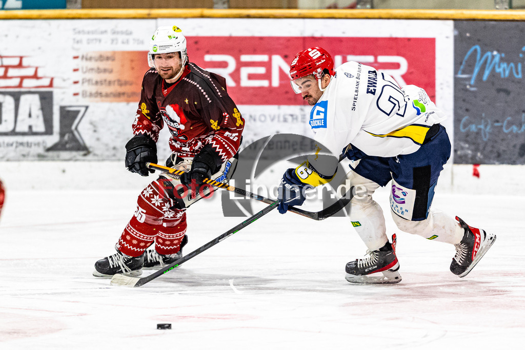 Bayernliga Eishockey, TSV Peißenberg Miners gegen den ERV Schweinfurt am 11.12.22 in Peißenberg | Bayernliga Eishockey, TSV Peißenberg Miners gegen den ERV Schweinfurt am 11.12.22 in Peißenberg