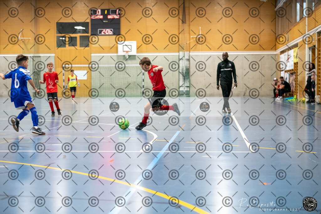 20231203_FCR_Hallenturnier_D_081 | Sport und Naturfotografie von Roberto Esposito zeigt echte Momente Bewegung und die Schönheit der Natur. Ausdrucksstarke Bilder schaffen Emotionen.