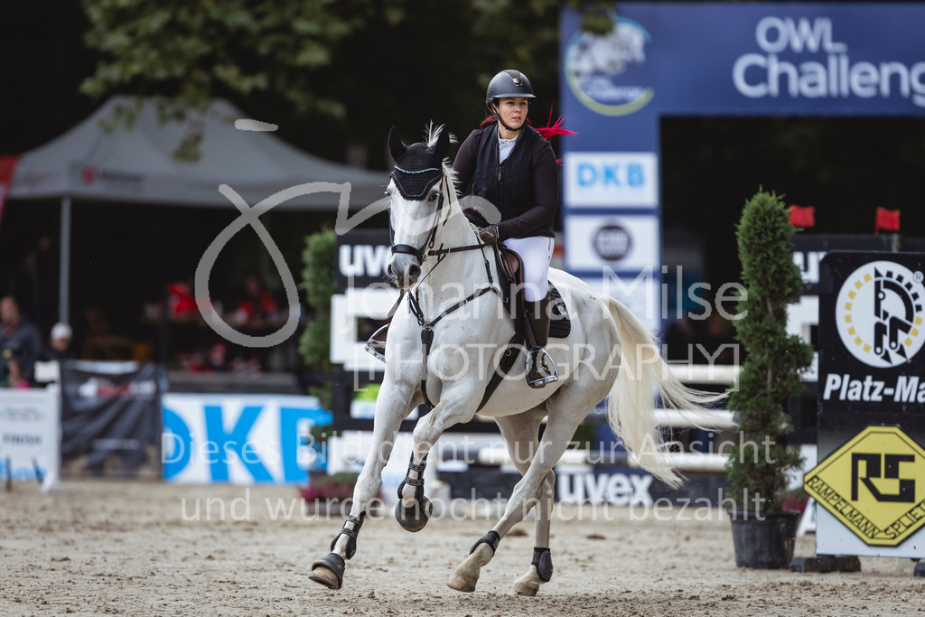 240914_OWLCh_AmateurS-435 | Deine schönsten Turniermomente als professionelle Fotos! Entdecke hochwertige Pferdesport-Fotografie im Online-Shop. Jetzt Fotos finden & bestellen!