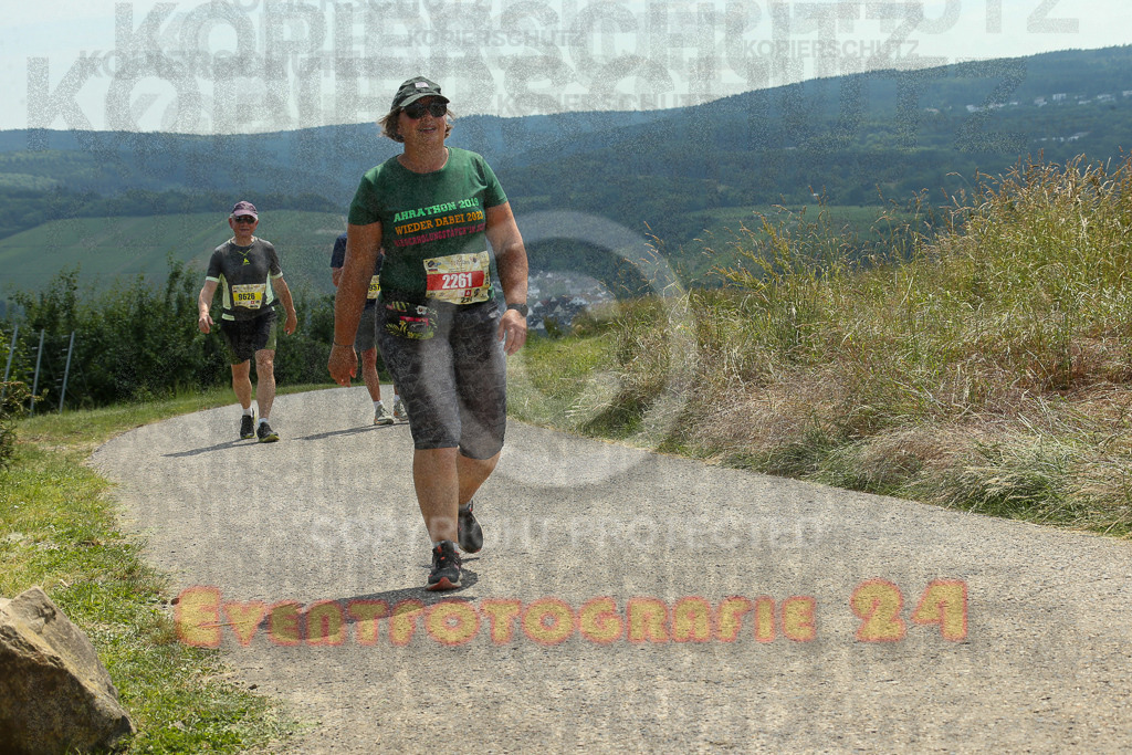 250614_1408_EX1_0186 | Sportfotografie im Rhein-Sieg Kreis, Köln, Bonn, NRW, Rheinland Pfalz, Hessen, etc. Unser Tätigkeitsfeld umfasst den Laufsport vom Volkslauf über den Marathon, Duathlon, Triathon bis zum Ultralauf wie Kölnpfad Ultra oder Schindertrail.