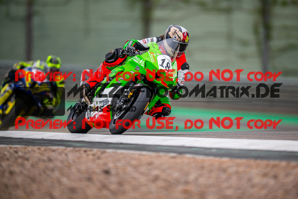 MaZZes_FotoMatrix_240503_6007705_3759 | STK1000