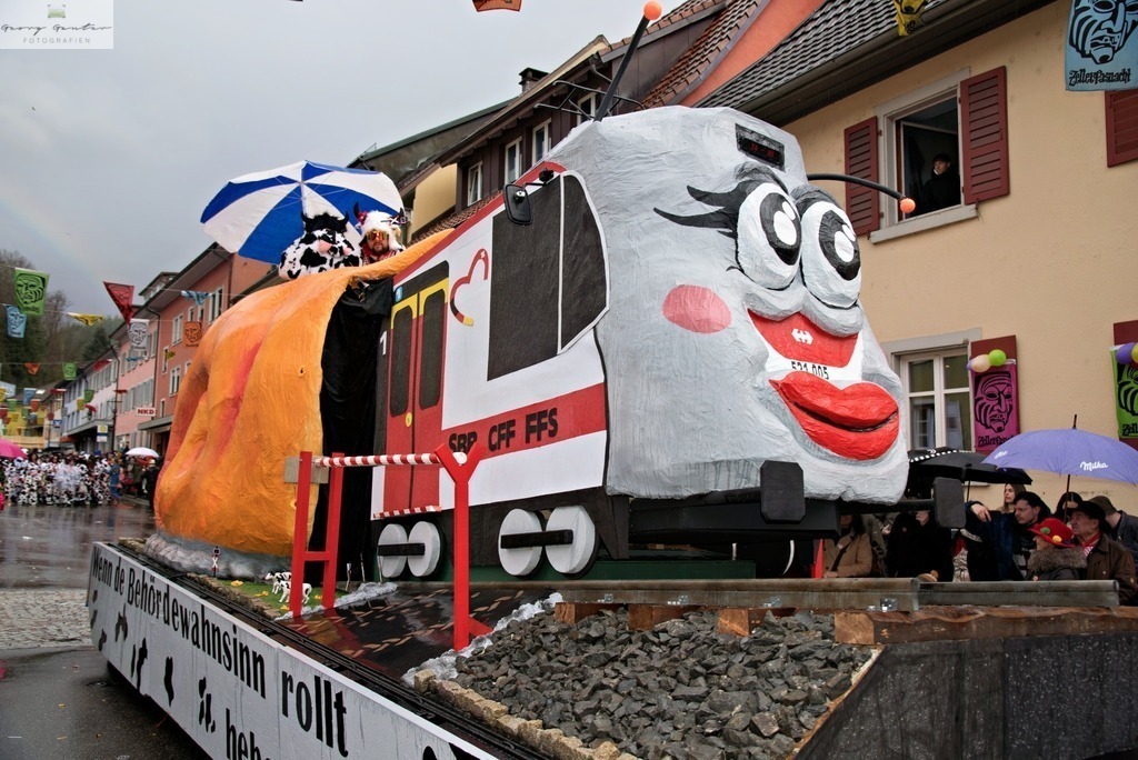 Fasnacht _24-248-RA | Fotoblog Schwarzwald, Foto Blog Wiesental, Pfaffenberg, Winterzauber, Zeller Bergland, Zell im Wiesental, Fotoblog Wiesental, Landschaftsfotos, Bilder Wiesental, Natur, Naturbilder, Fastnacht, Zeller Fastnacht, Zeller Fasnacht, Zeller Bergland, Belchen, - Realisiert mit Pictrs.com