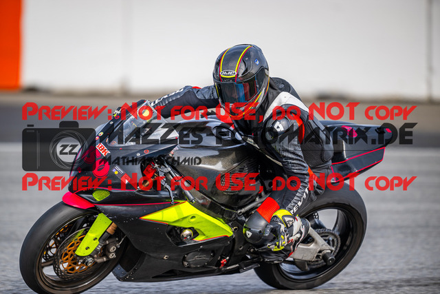 MaZZes_Fotomatrix_20240317_6021986_5363 | Fotograf Mathias Schmid
Sportfotograf,
Eventfotograf,
Hochzeitsfotograf,
Portraitfotograf