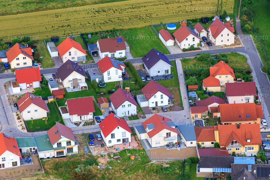 Luftbild: Im Großen Sand, Lindenstr in Barbelroth im Bundesland Rheinland-Pfalz in Deutschland. Foto: IMG_090242.jpg vom 26.06.2016 durch Werner Riehm/FLY-FOTO.de