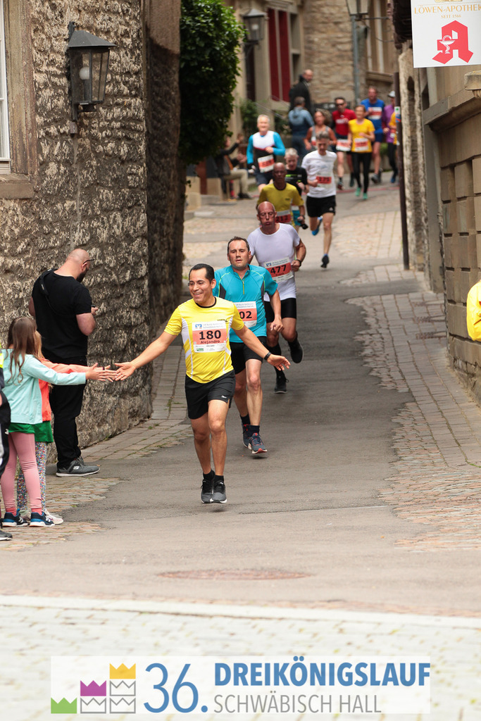 VR Bank Hauptlauf 10km | 3königslauf 2022 VR Bank Hauptlauf - Realisiert mit Pictrs.com