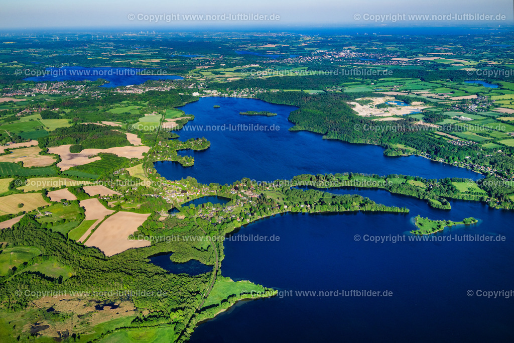 Timmdorf_Dieksee_Malente_ELS_1837150524 | TIMMDORF 15.05.2024 Uferbereiche am Seegebiet des Behler See in Timmdorf im Bundesland Schleswig-Holstein, Deutschland. // Riparian areas on the lake area of Behler lake in Timmdorf in the state Schleswig-Holstein, Germany. Foto: Martin Elsen
