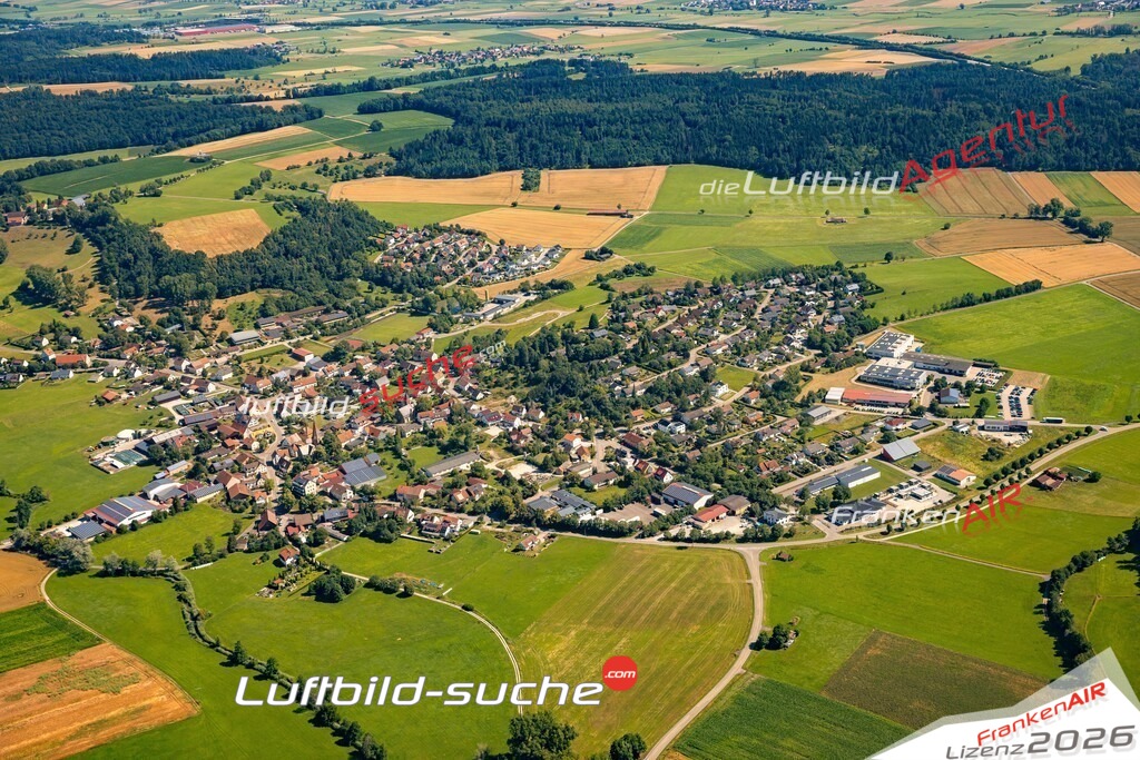 Das Luftbild zeigt : Marktlustenau Kreßberg - Die Luftaufnahme wurde 2024 vom UL-Flugzeug aus erstellt ( keine Drohne ) - Hochauflösende Luftaufnahme - Für grossformatige Ausdrucke geeignet. Die Geschenkidee !Mit Lizenz und Bildrechte bestellbar