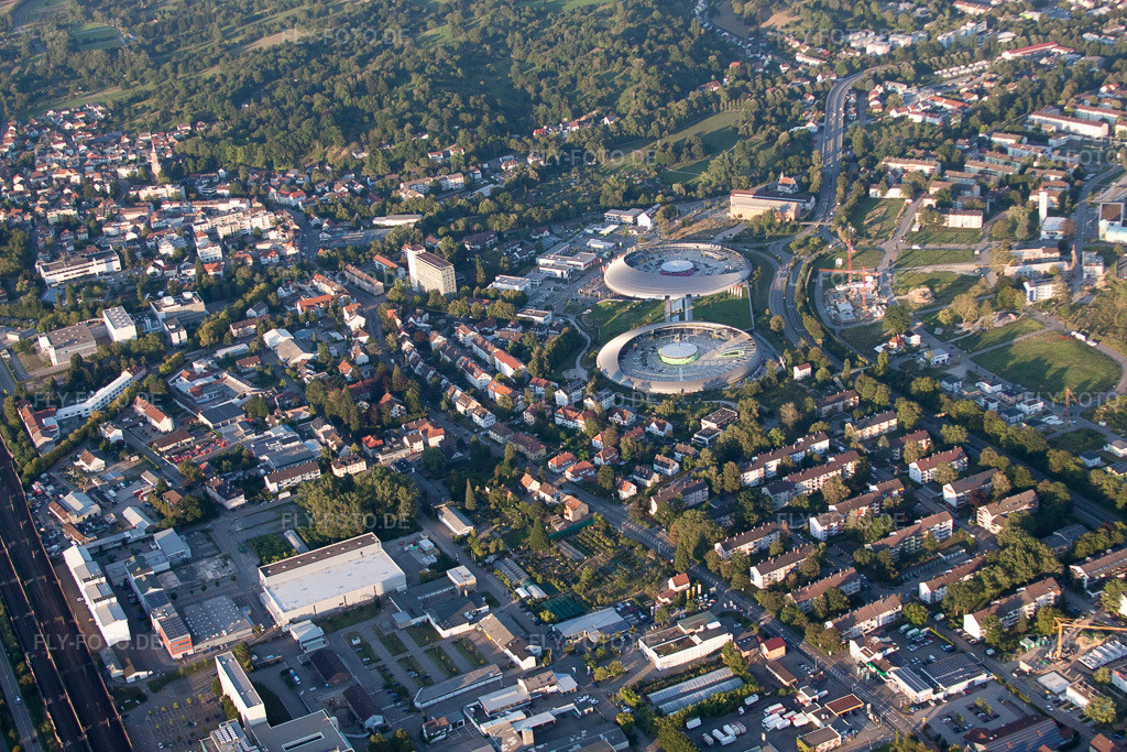 Luftbild: Shopping Cité von Westen im Ortsteil Oos in Baden-Baden im Bundesland Baden-Württemberg in Deutschland. Foto: IMG_59548.jpg vom 16.08.2013 durch Werner Riehm/FLY-FOTO.de