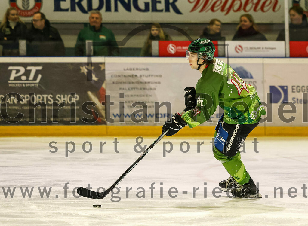 2023-12-26_015_TSV_Erding_gegen_ERV_Schweinfurt | Erding, Deutschland, 26.12.2023:
Eishockey, Bayernliga Vorrunde 2023 / 2024, 20. Spieltag, TSV Erding gegen ERV Schweinfurt, Endergebnis: 9:3

Paul Wallek (Erding Gladiators, #44)

Foto: Christian Riedel / fotografie-riedel.net
