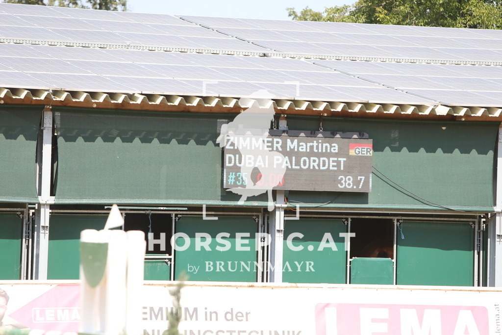 DL2Q1443 | Willkommen bei Brunnmayr - Design & Fotografie – Ihrem Spezialisten für Reitturniere und Pferdeveranstaltungen in Oberösterreich, Salzburg und Bayern! Seit über 17 Jahren sind wir leidenschaftlich dabei.