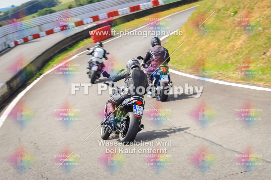 _DSK2588 | Hier findet Ihr Bilder von Touristenfahrten auf der Nürburgring Nordschleife oder von anderen Veranstaltungen die ich besucht habe. Viel Spass beim Durch Schauen 