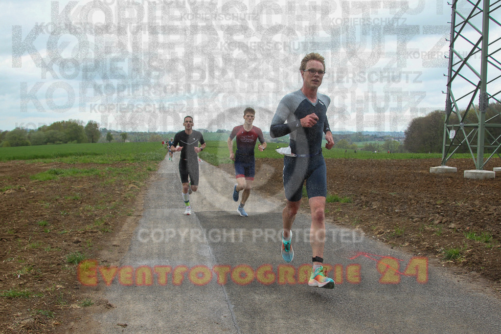 250413_1124_EV4_7687 | Sportfotografie im Rhein-Sieg Kreis, Köln, Bonn, NRW, Rheinland Pfalz, Hessen, etc. Unser Tätigkeitsfeld umfasst den Laufsport vom Volkslauf über den Marathon, Duathlon, Triathon bis zum Ultralauf wie Kölnpfad Ultra oder Schindertrail.