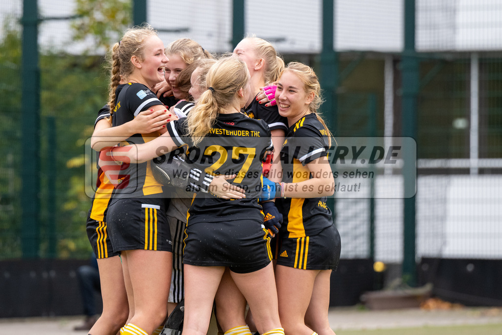 SFE_20231022_0209 | Deutsche Meisterschaft Weibliche U16 Finale Berliner HC - Harvestehuder THC am 22.10.2023 in Köln (Düsseldorfer Hockeyclub 1905 e.V.), Photo: Stephan Fehrmann 2023 (Sports-Gallery)