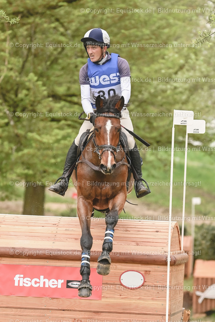 20230513_CCI4_Gelände_0372 | equistock