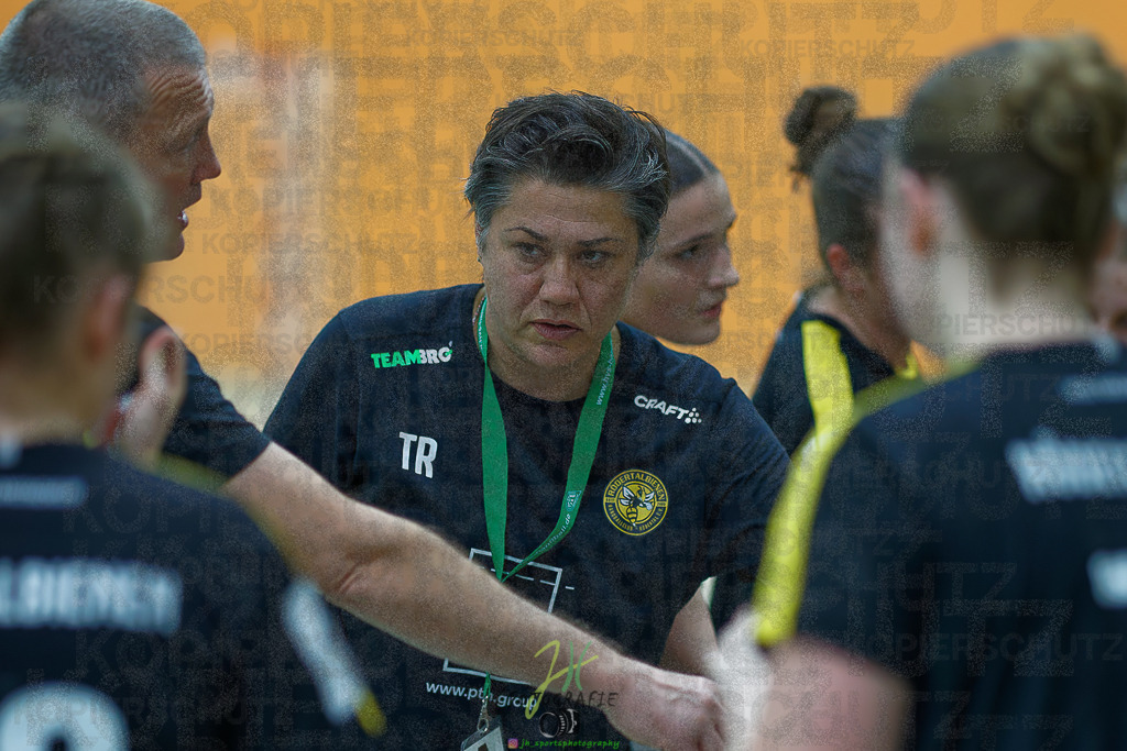 Quali-Turnier JBL wJA; Frisch Auf Göppingen - HC Rödertal | Quali-Turnier JBL wJA; Frisch Auf Göppingen - HC Rödertal am 31.05.2025 in Oberkleen (Weidig-Halle)Photo © 2025 - Jörg Heinrich - Realisiert mit Pictrs.com