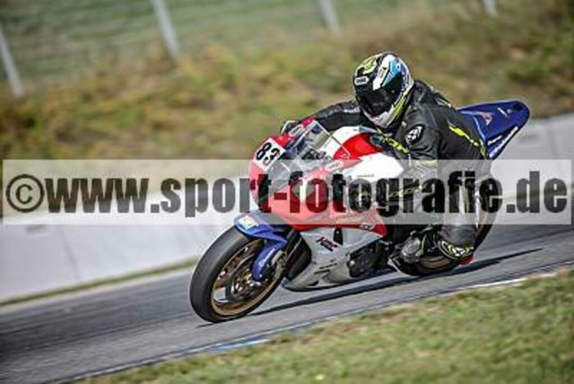 pube9201 | Professionelle Fotos von Sportveranstaltungen, aber auch Hochzeiten und anderen Events. - Realisiert mit Pictrs.com