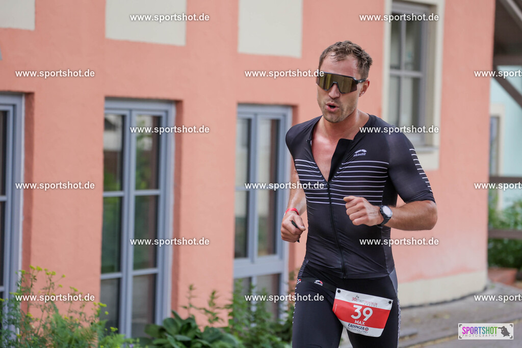 KSZ_5602 | Stadttriathlon Erding 2025. #yourpictrs #sportshot_your_pictrs @Sportshotphotography #stadttriathlonerding Copyright: www.sportshot.de