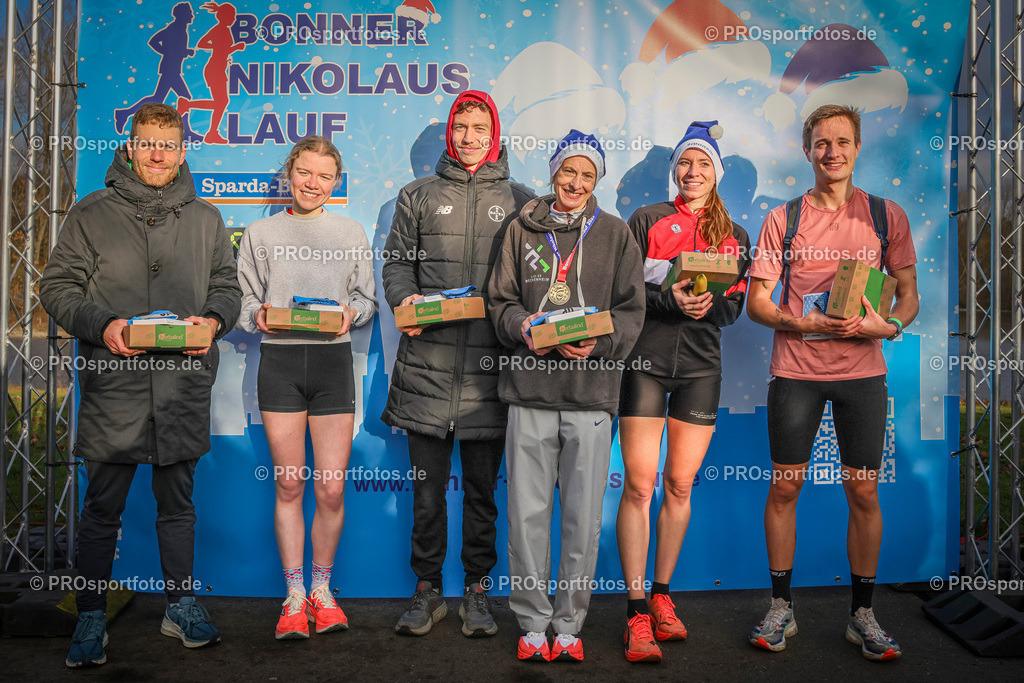 6. Bonner Nikolauslauf; Bonn, 14.12.2025 | Impressionen vom 6. Bonner Nikolauslauf am 14.12.2025 in Bonn (Nordrhein-Westfalen). 
