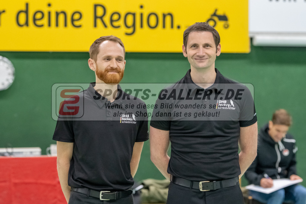 SFE_20221218_0009 | 1. Bundesliga Hockey Damen Rot-Weiss Köln - Crefelder HTCa am 18.12.2022 in Köln (KTHC Stadion Rot-Weiss Köln Tennis and Hockey Club), Photo: Stephan Fehrmann 2022 (Sports-Gallery),Schiedsrichter