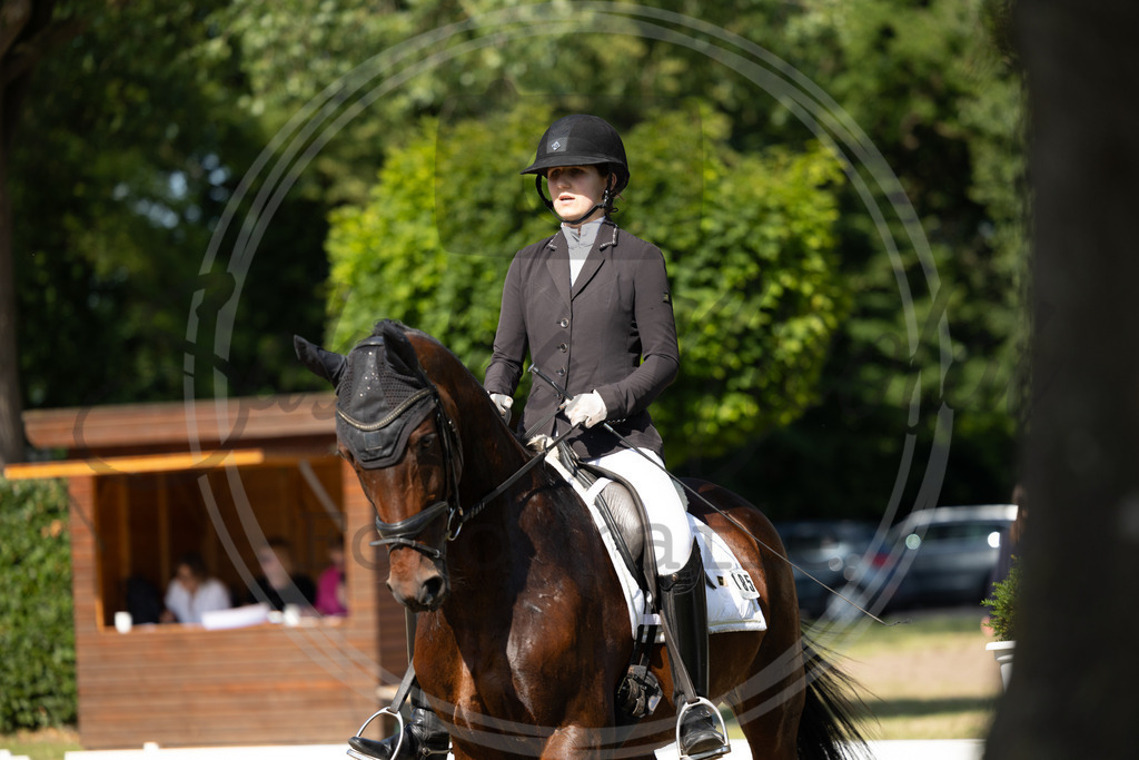 994A4346 | sabrinanicolaifotografie - Realisiert mit Pictrs.com