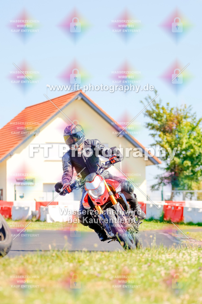 _MOT9031 | Hier findet Ihr Bilder von Touristenfahrten auf der Nürburgring Nordschleife oder von anderen Veranstaltungen die ich besucht habe. Viel Spass beim Durch Schauen 