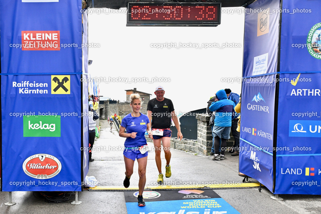 Großglockner Mountain Run | #357 Kilzer Stephanie, #356 Rosmann Daniel, Heiratsantrag, Großglockner Mountain Run, Großglockner Mountain Run 2024 am 07.07.2024 in Heiligenblut (Großglockner), Austria, (Photo by Bernd Stefan)