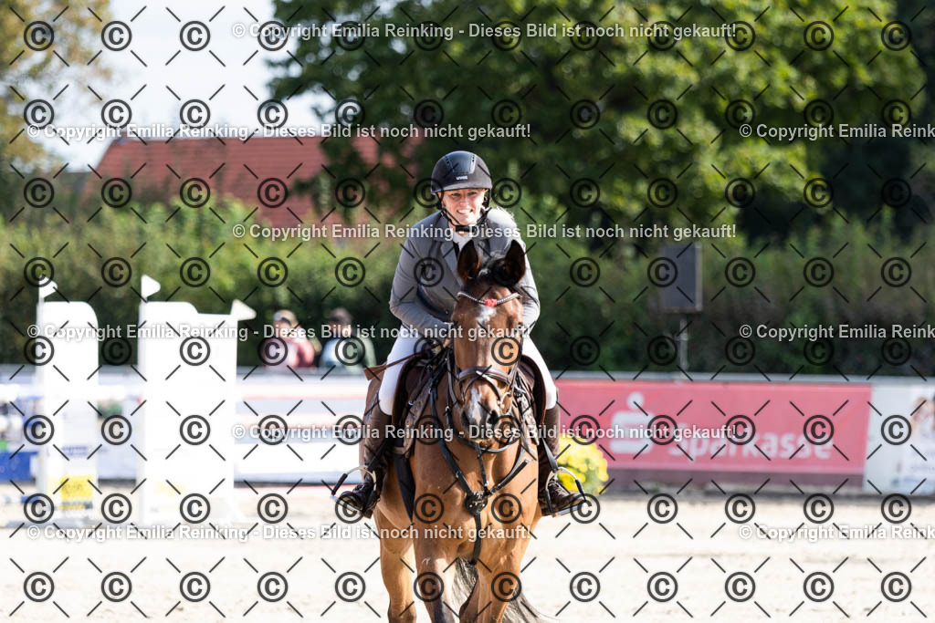 CL5A3547 | Emilia Reinking Fotografie - Realisiert mit Pictrs.com