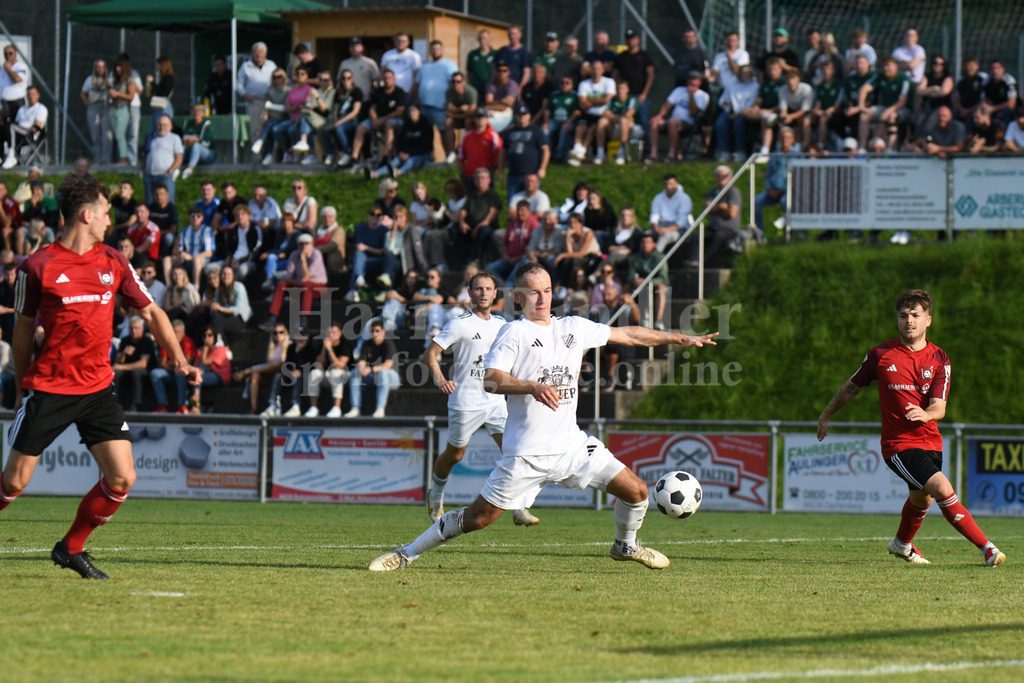 Bezirksliga Ost: SpVgg Ruhmannsfelden : FC Künzing | Felix Brunner  (SpVgg Ruhmannsfelden) - Realisiert mit Pictrs.com