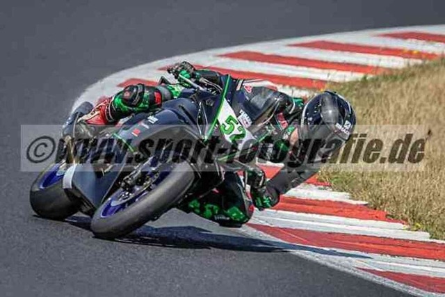 pubi3867 | Professionelle Fotos von Sportveranstaltungen, aber auch Hochzeiten und anderen Events. - Realisiert mit Pictrs.com