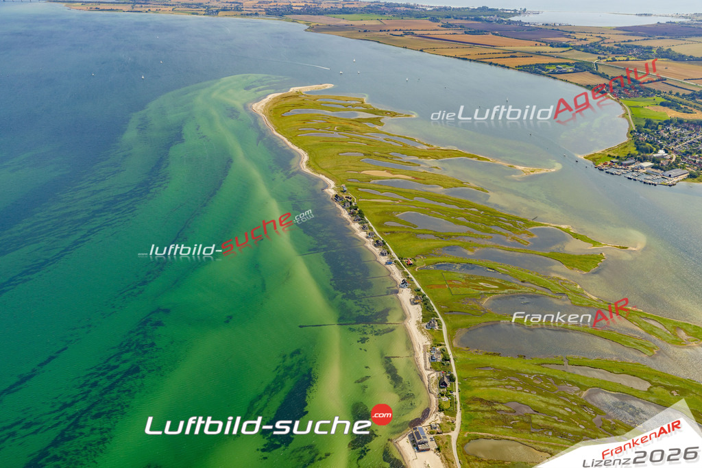 Schrägluftbild    Heiligenhafen - Das Luftbild wurde 2025 vom UL-Flugzeug heraus erstellt (ohne Drohne- keine Drohnenaufnahme ) - Hochauflösende Luftaufnahme -Nicht vergleichbar mit Google Maps oder Satelittenbilder- Die Geschenkidee !Mit Lizenz und Bildrechte bestellbar