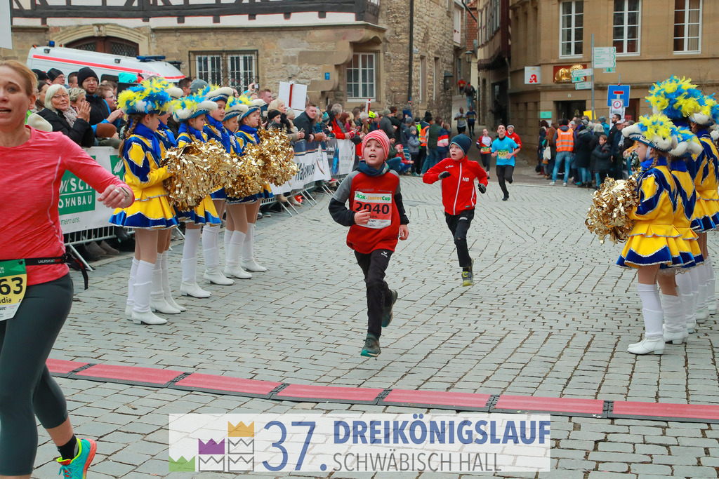 Roewisch Wohnbau Cup 5000m | 3 Koenigslauf 2023 - Realisiert mit Pictrs.com