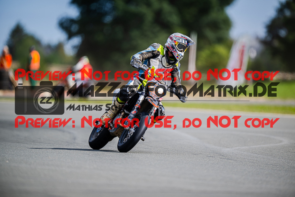 MaZZes_FotoMatrix_220903_3722 | S3