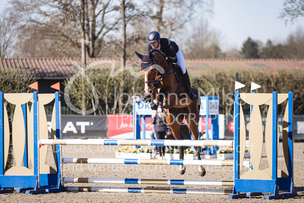 250408_Mühlen_SprPf-A2-257 | Deine schönsten Turniermomente als professionelle Fotos! Entdecke hochwertige Pferdesport-Fotografie im Online-Shop. Jetzt Fotos finden & bestellen!