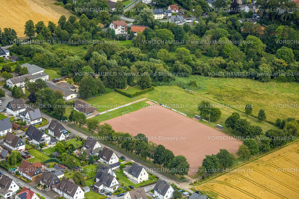 Warstein240713861Sichtigvor | Luftbild, Jahnstadion Sportplatz an der Jahnstraße, Sichtigvor, Warstein, Sauerland, Nordrhein-Westfalen, Deutschland