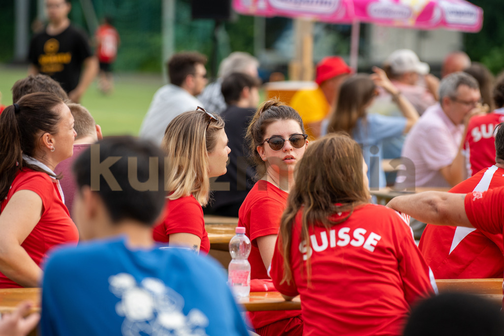 134_Public Viewing Reinach - Achtelfinale Schweiz -Italien EM 2024_kunzmedia.ch | OnlineShop für Bilder kunzmedia.ch