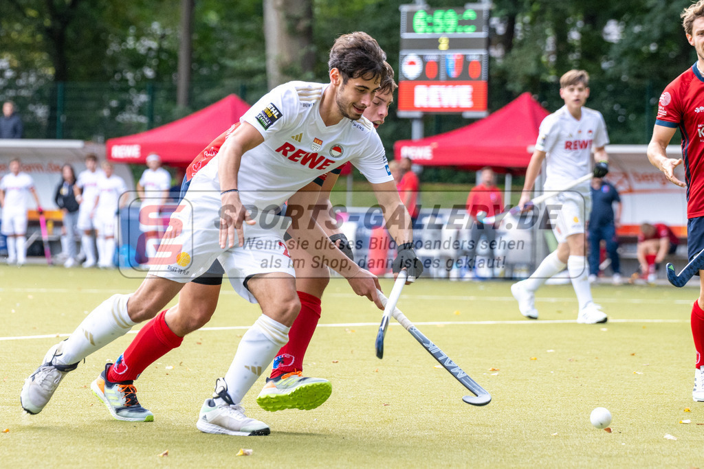 SFE_20230923_0031 | Hockey 1. Bundesliga Herren Rot-Weiss - Berliner HC am 23.09.2023 in Köln (KTHC Stadion Rot-Weiss Köln Tennis and Hockey Club), Photo: Stephan Fehrmann 2023 (Sports-Gallery)
