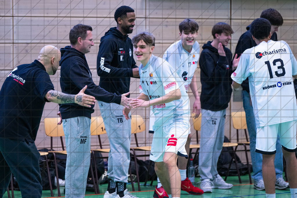 JBBL 24/25 | 19.01.2025 | Charisma Young Bulls vs. Rostock Seawolves | JBBL 24/25 | 19.01.2025 | Charisma Young Bulls vs. Rostock Seawolves - - - - - CREDIT, www.bullenfotos.de, Martin König, Hörner Weg 40, D-49078 Osnabrück, +4917663732967, Nutzung und Weitergabe nur zu den vereinbarten Zwecken. Presseanfragen an Urheber. Alle Rechte beim Urheber. - - - - - - Realisiert mit Pictrs.com