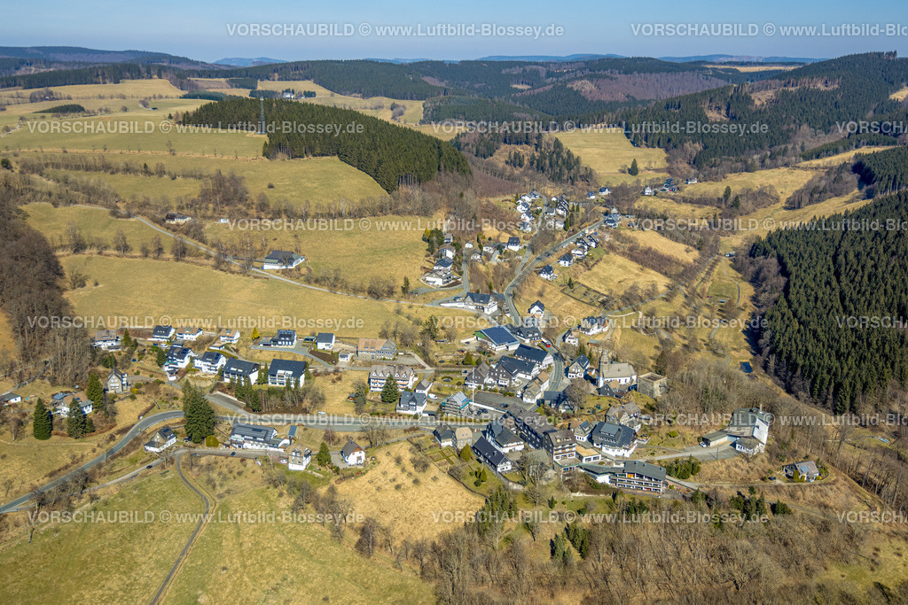 Schmallenberg220303612 | Luftbild, Ortsansicht Nordenau in bergiger Landschaft, Hotel Landhaus Nordenau, Nordenau, Schmallenberg, Sauerland, Nordrhein-Westfalen, Deutschland