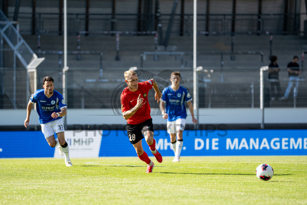 Stuttgarter Kickers vs. SG Sonnenhof Großaspach, Fussball, WFV-Pokal, Finale, 23.05.2026 | Luka Janes (SG Sonnenhof Großaspach, #28),Stuttgarter Kickers vs. SG Sonnenhof Großaspach, Fussball, WFV-Pokal, Finale, 23.05.2026