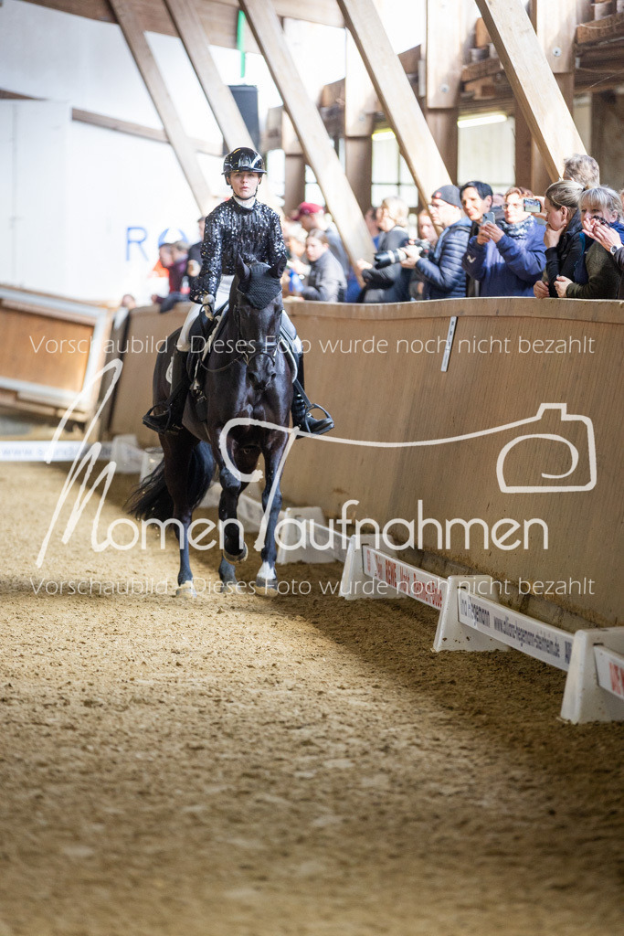 Sth-LPO25-L-Kür-193 | MomenTaufnahmen Pferdesportfotos