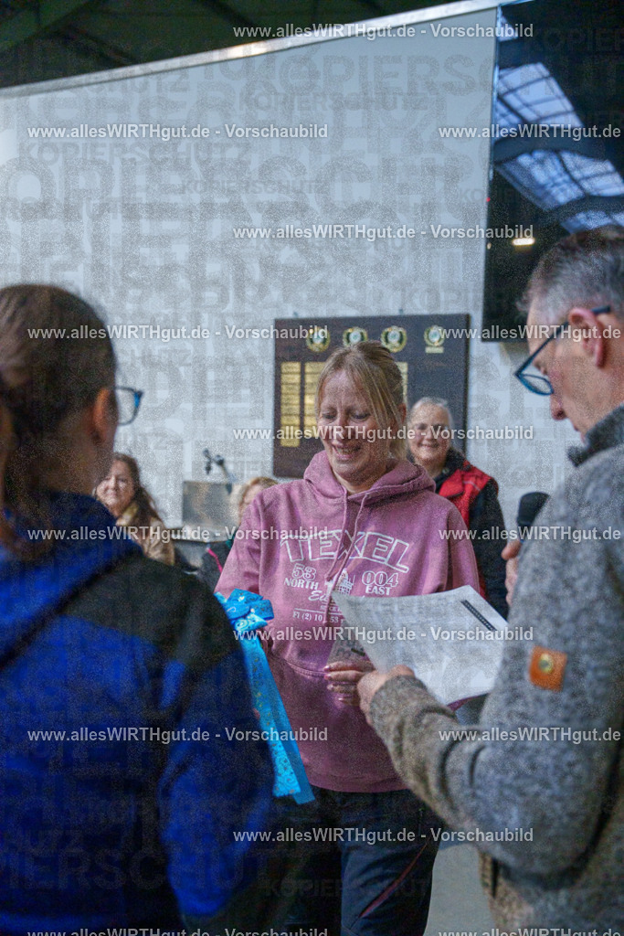 7R501500 | Professionelle Tierfotografie in Mönchengladbach von Daniel Wirth (allesWIRTHgut). Liebevolle & natürliche Bilder von Hunden & Katzen für unvergessliche Erinnerungen.