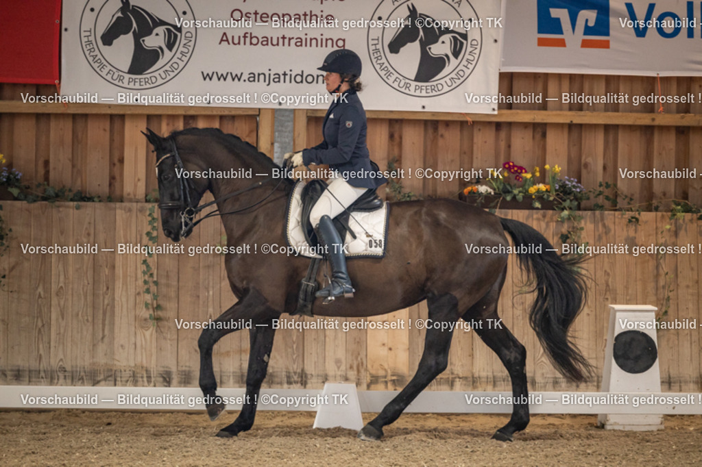 _D5A8899 | Emotionale Pferde- & People-Fotografie rund um Heidelberg, Leimen & Umgebung. Natürliche Fotos von Pferd, Mensch & Familie. Jetzt Termin sichern!