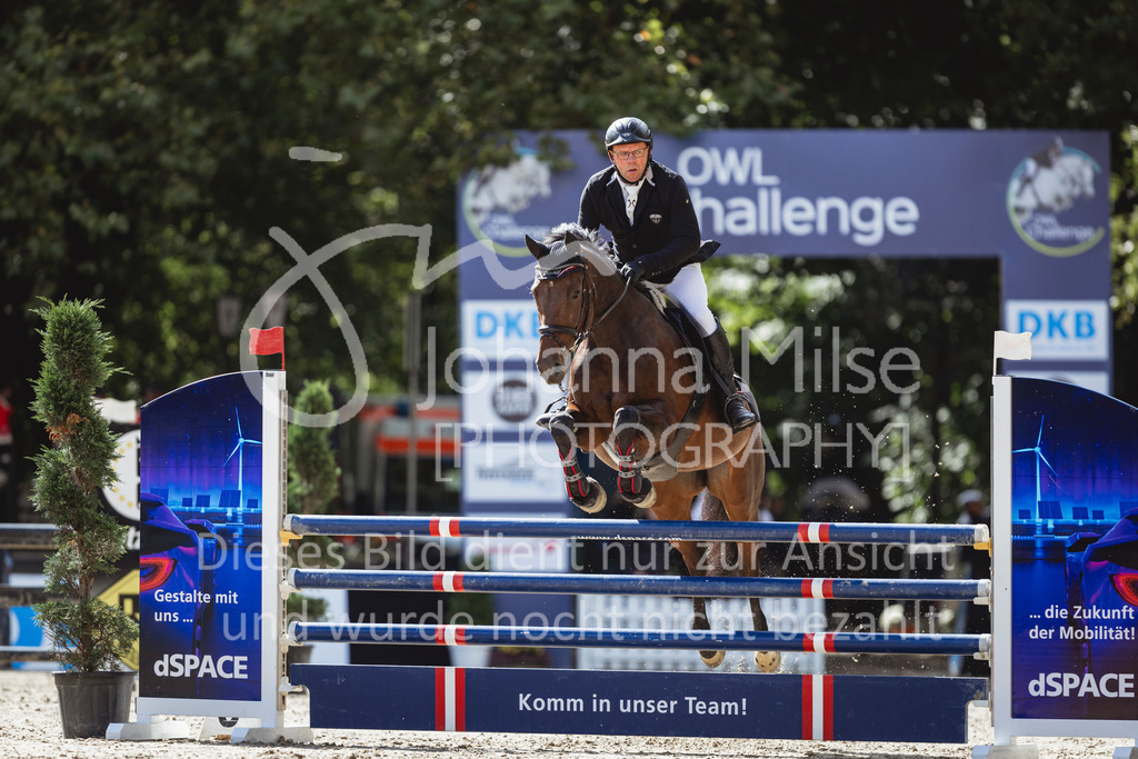 240912_OWLCh_AmateurS-308 | Deine schönsten Turniermomente als professionelle Fotos! Entdecke hochwertige Pferdesport-Fotografie im Online-Shop. Jetzt Fotos finden & bestellen!