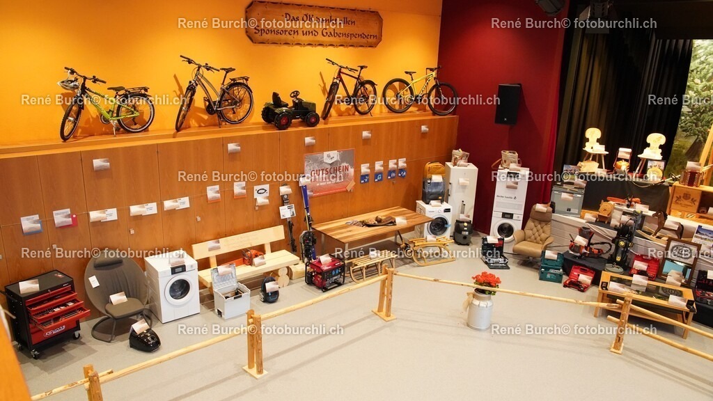 91 | René Burch leidenschaftlicher Fotograf aus Kerns in Obwalden.  Hier finden sie Sport, Landschaft und Natur Fotografie.
 - Realisiert mit Pictrs.com