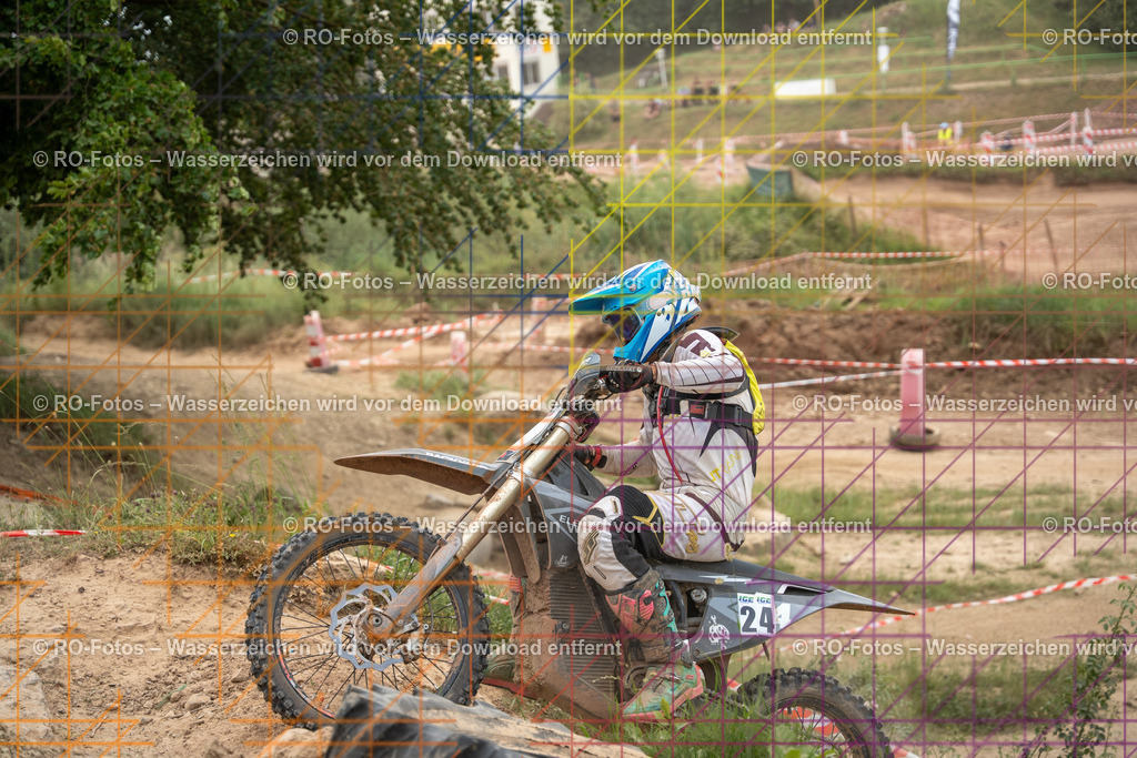 Niederwürzbach 5 Lauf-441 | Sportfotografie von RO-Fotos: Motorsport, Motocross, Enduro, Laufveranstaltungen und Triathlon. Professionelle Fotos von Sportlern und Events. - Realisiert mit Pictrs.com