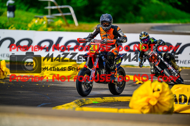 MaZZes_FotoMatrix_240817_6007705_1943 | S2