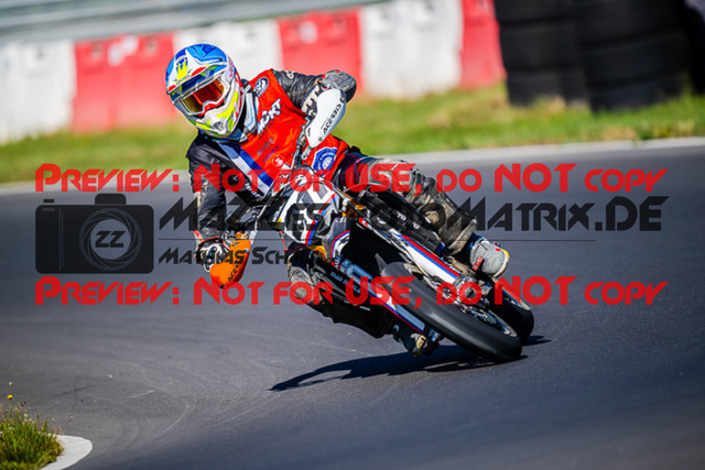 MaZZes_FotoMatrix_220703_7432 | UE40