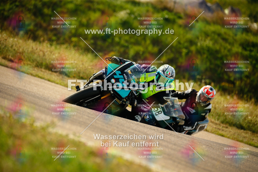 _MOT6075 | Hier findet Ihr Bilder von Touristenfahrten auf der Nürburgring Nordschleife oder von anderen Veranstaltungen die ich besucht habe. Viel Spass beim Durch Schauen 