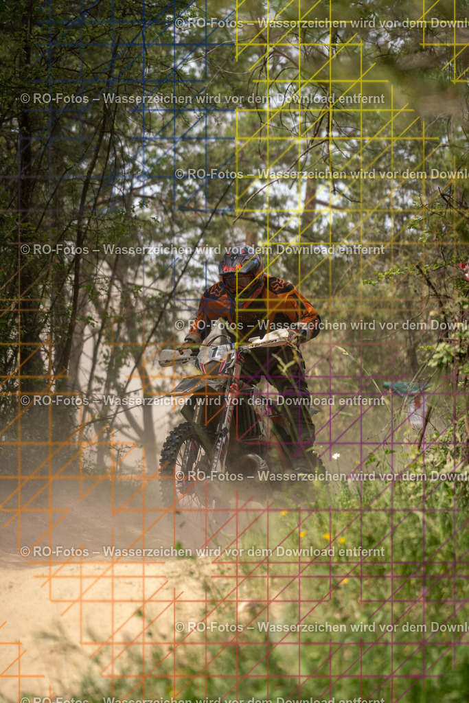 Niederwürzbach 2 Lauf-1022 | Sportfotografie von RO-Fotos: Motorsport, Motocross, Enduro, Laufveranstaltungen und Triathlon. Professionelle Fotos von Sportlern und Events. - Realisiert mit Pictrs.com